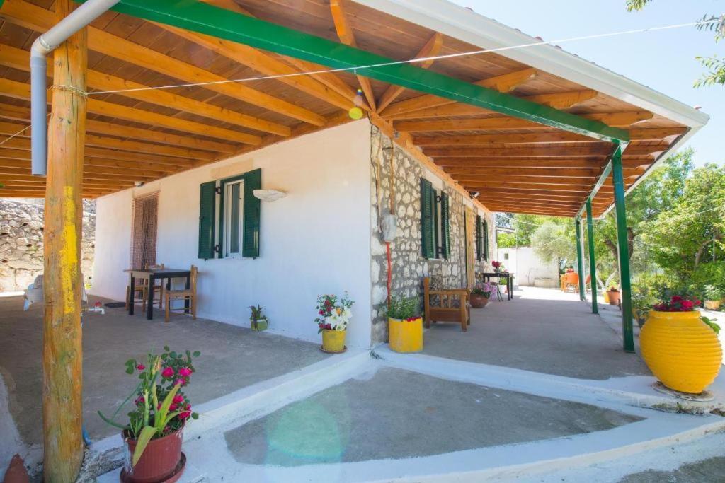 Hotel Πέτρινο Σπίτι Lazaráta Zewnętrze zdjęcie